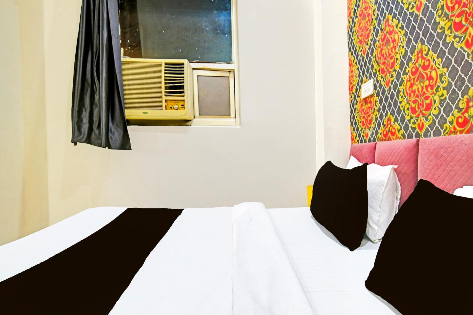 Super Hotel O Hanuman Naka Ujjain Formerly Krishna Palace Zewnętrze zdjęcie