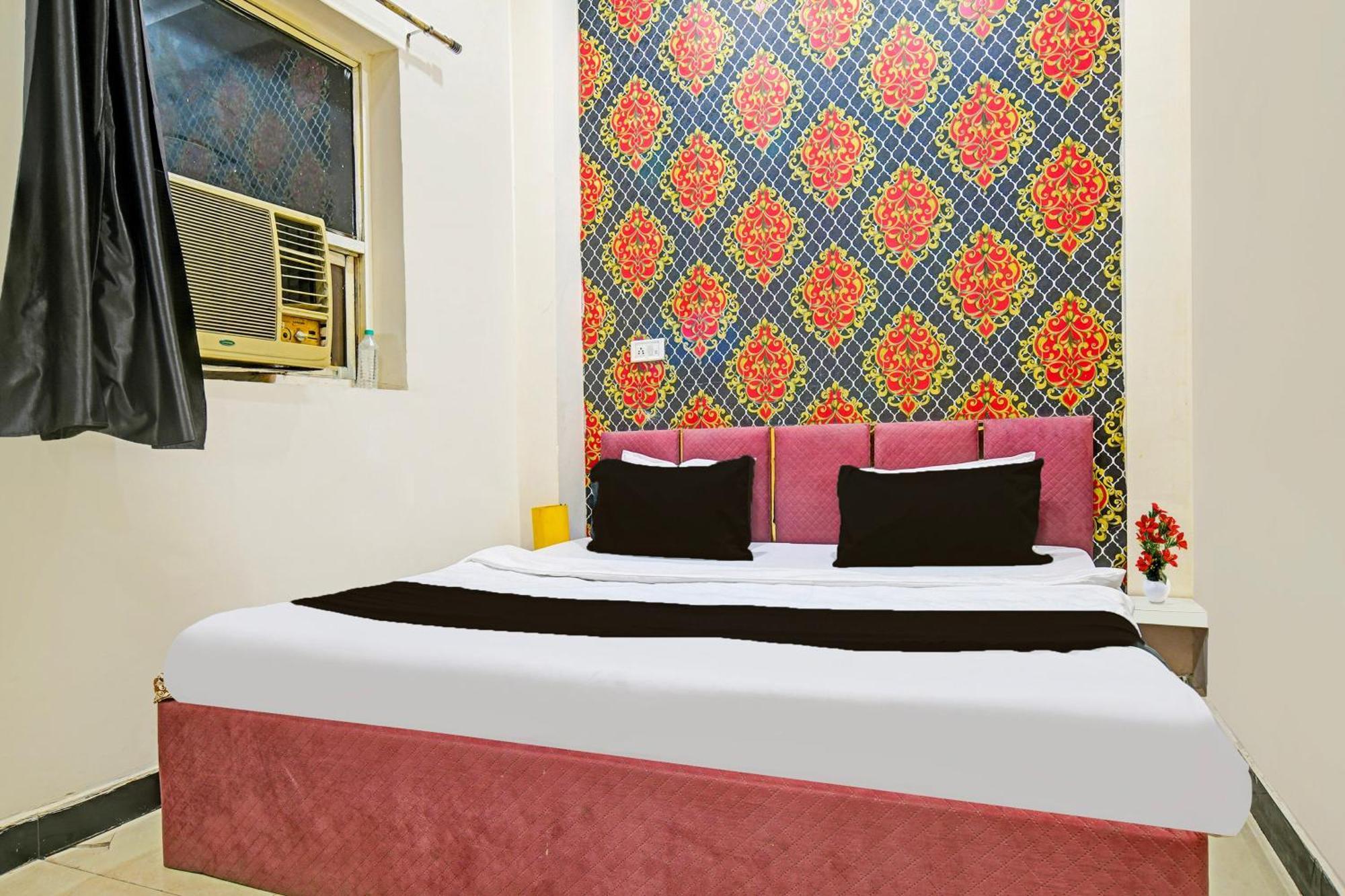 Super Hotel O Hanuman Naka Ujjain Formerly Krishna Palace Zewnętrze zdjęcie